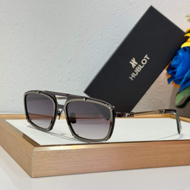 Picture of Hublot Sunglasses _SKUfw73007674fw